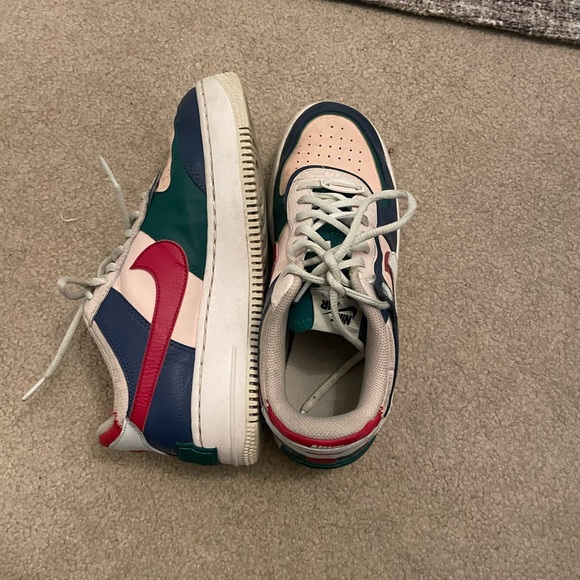 Nike womens size 8 - Picture 3 of 4